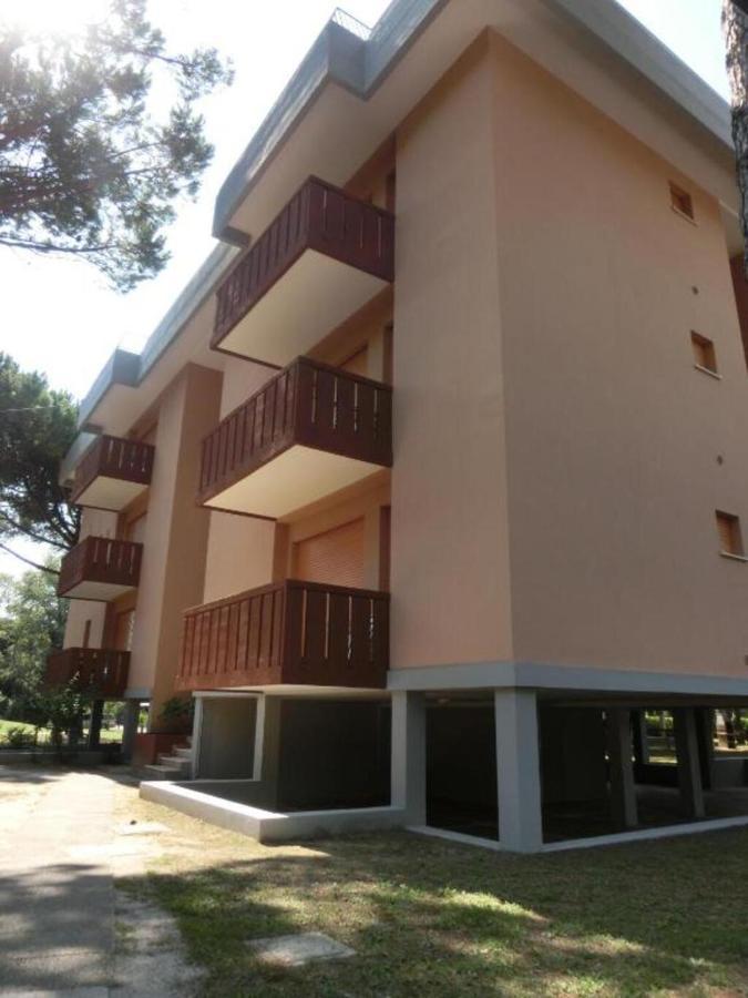 Cozy Flat With Sunlit Balcony Retreat - Beahost Apartment Bibione